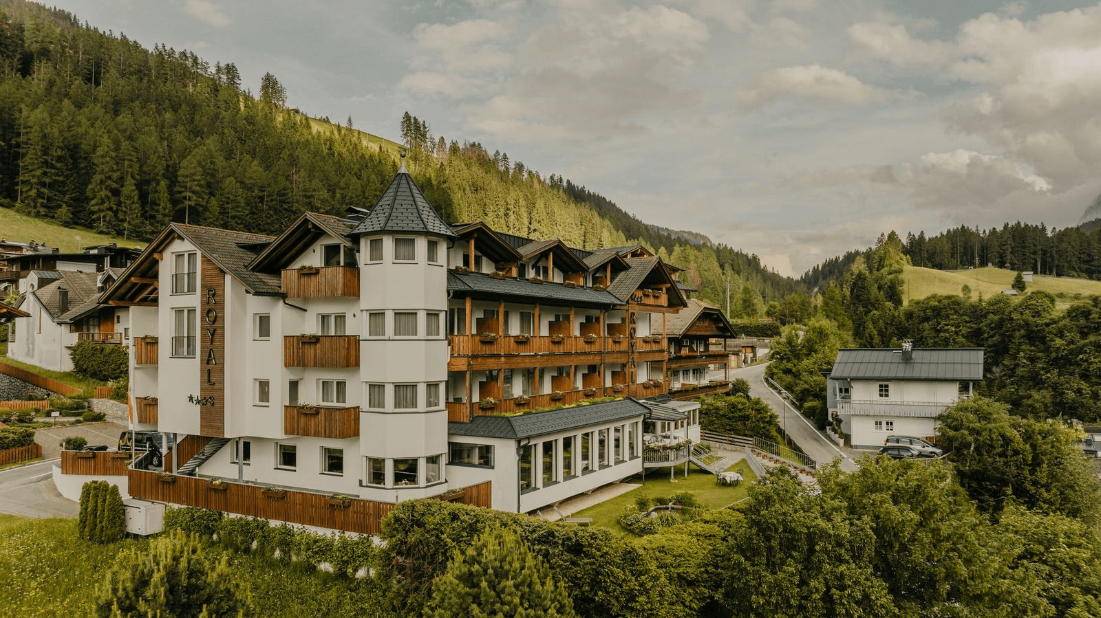 Hotel Royal in Sexten inmitten der Sextner Dolomiten